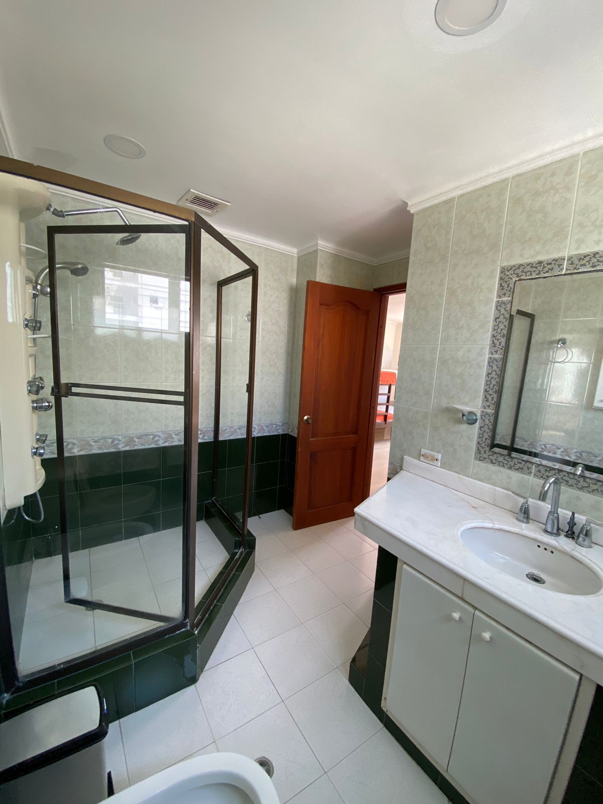 APARTAMENTO EN VENTA CASTILLOGRANDE - CARTAGENA