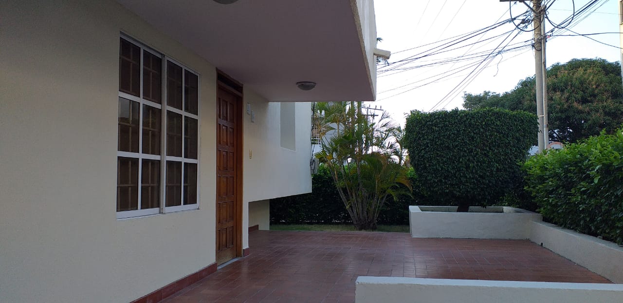 CASA EN VENTA MANGA  – CARTAGENA