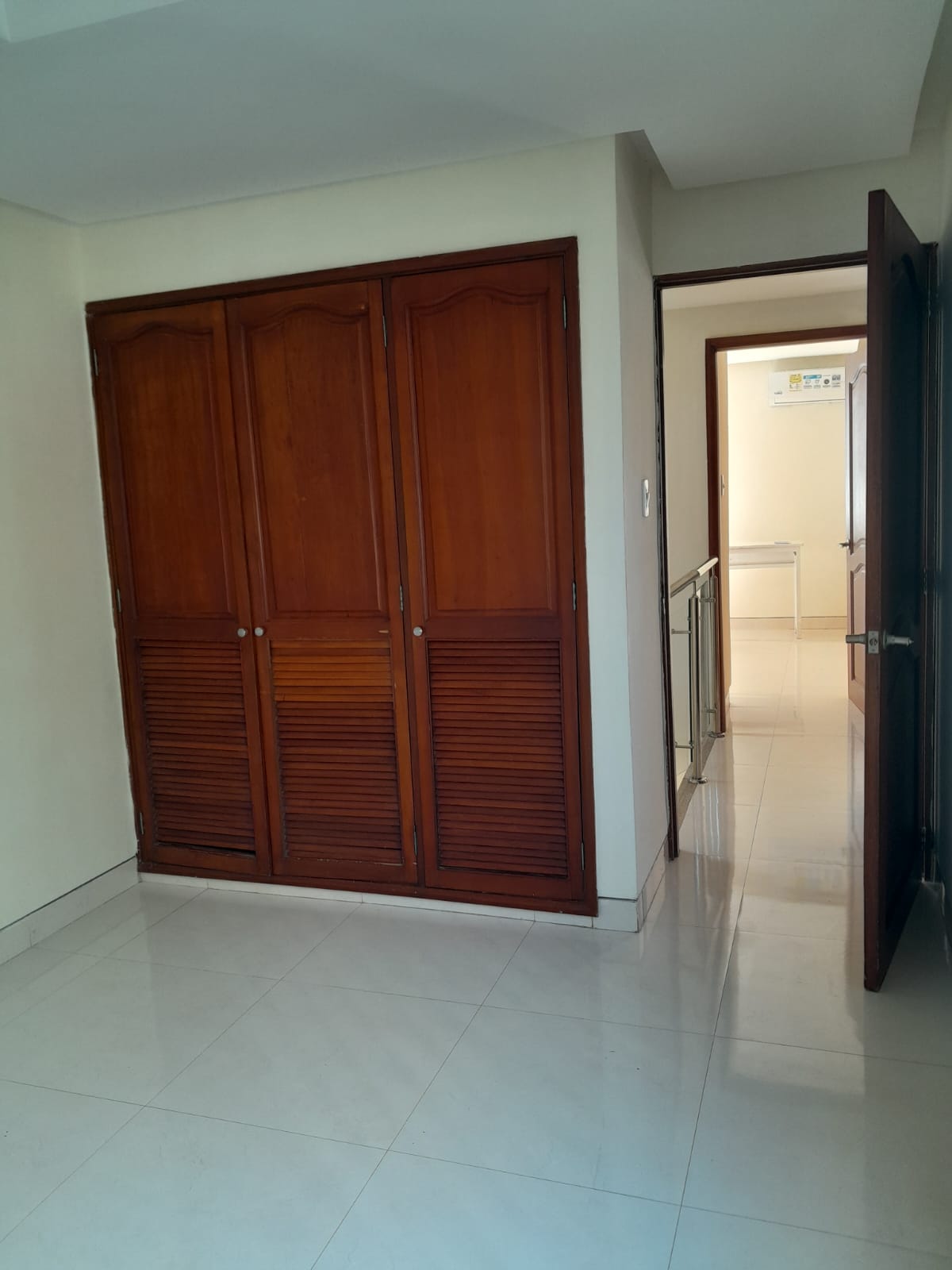 CASA EN ARRIENDO  MANGA - CARTAGENA