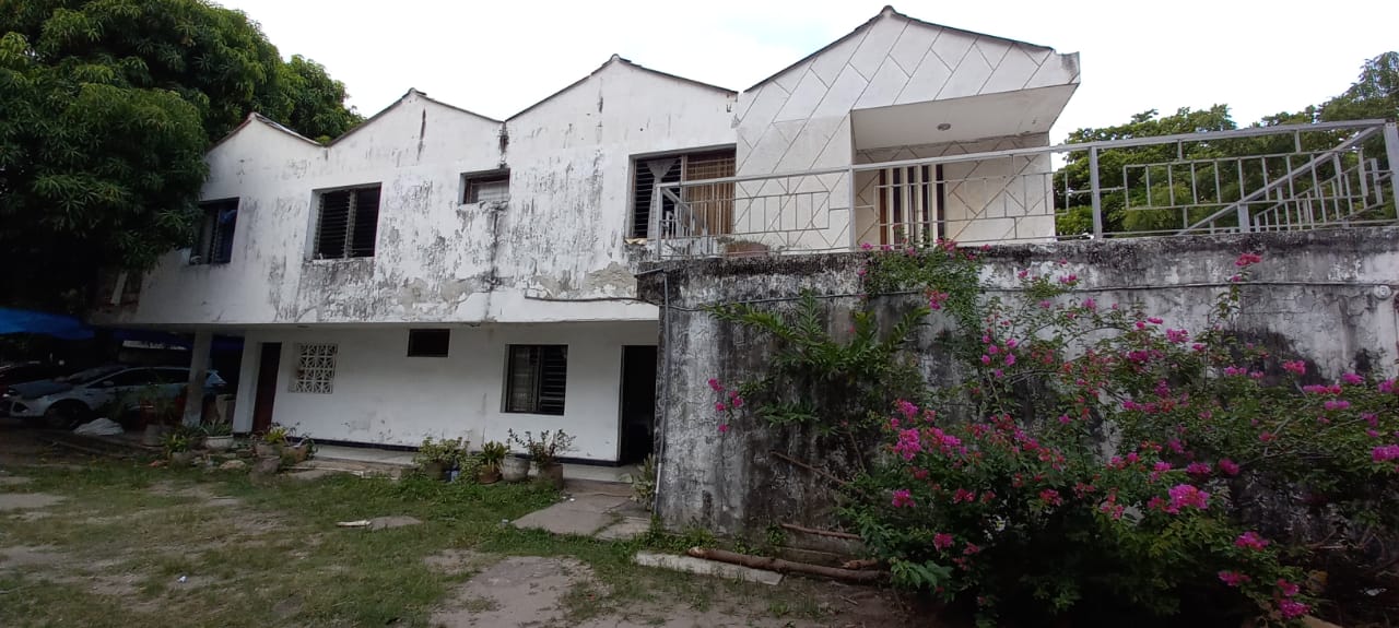 CASALOTE  EN VENTA - CRESPO - CARTAGENA