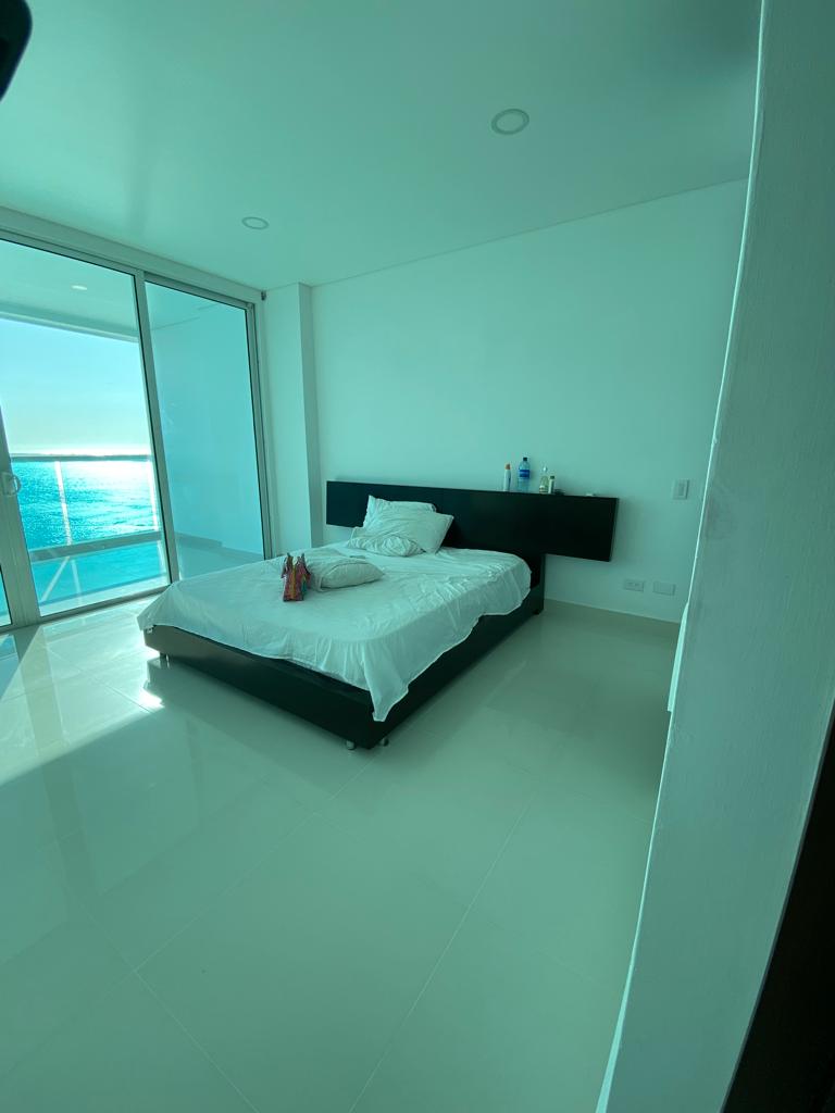 APARTAMENTO EN VENTA CASTILLOGRANDE - CARTAGENA