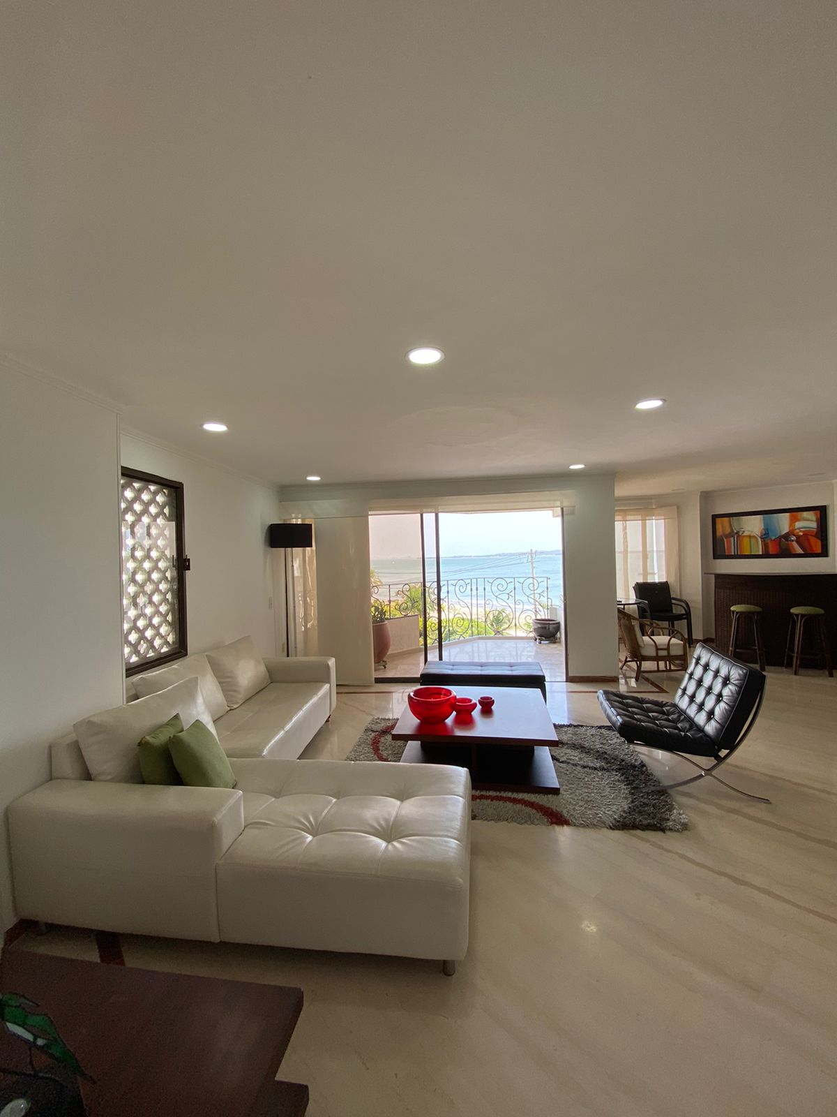 APARTAMENTO EN VENTA CASTILLOGRANDE - CARTAGENA