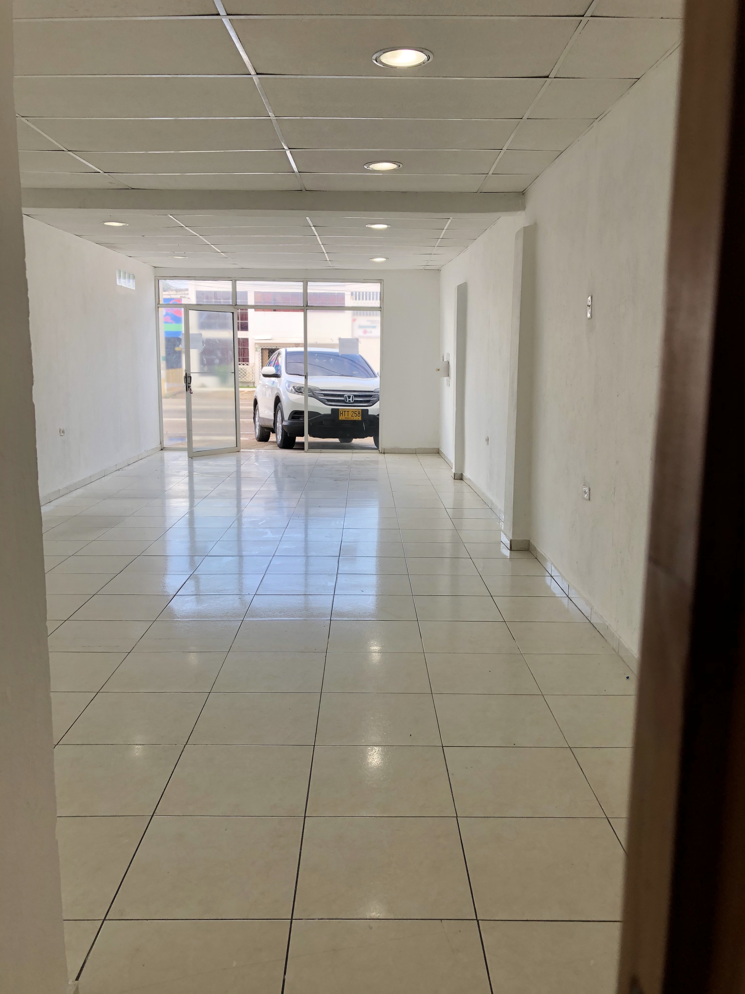 Cartagena Arriendo Local Bosque