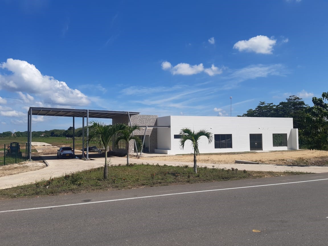 LOTE EN VENTA,  TRONCAL DE OCCIDENTE  ARJONA BOLIVAR