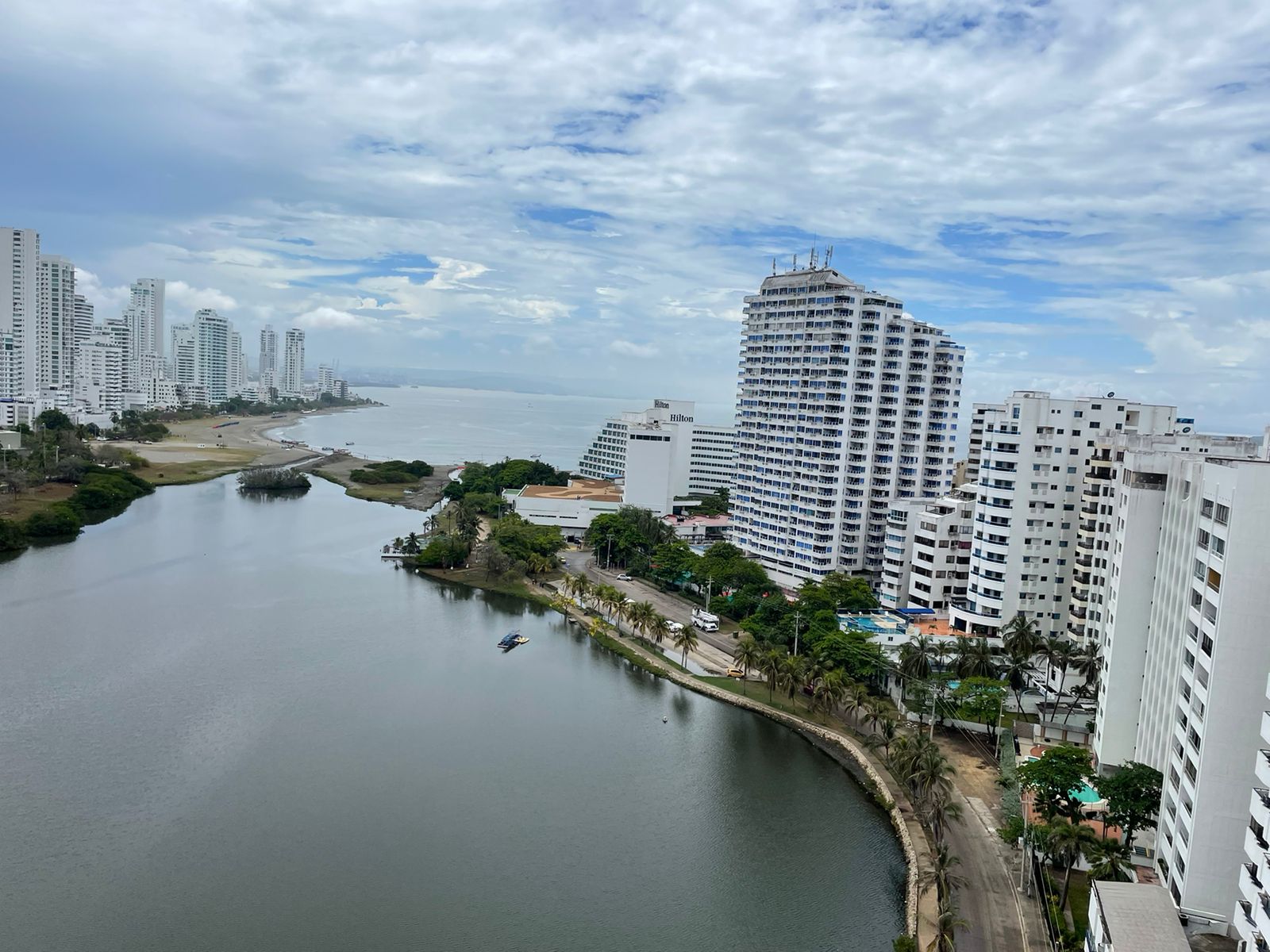 PENTHOUSE EN VENTA  EL LAGUITO - CARTAGENA