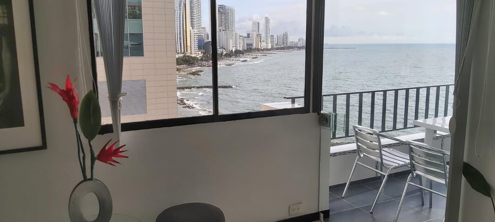 APARTAMENTO AMOBLADO EN ARRIENDO BOCAGRANDE - CARTAGENA