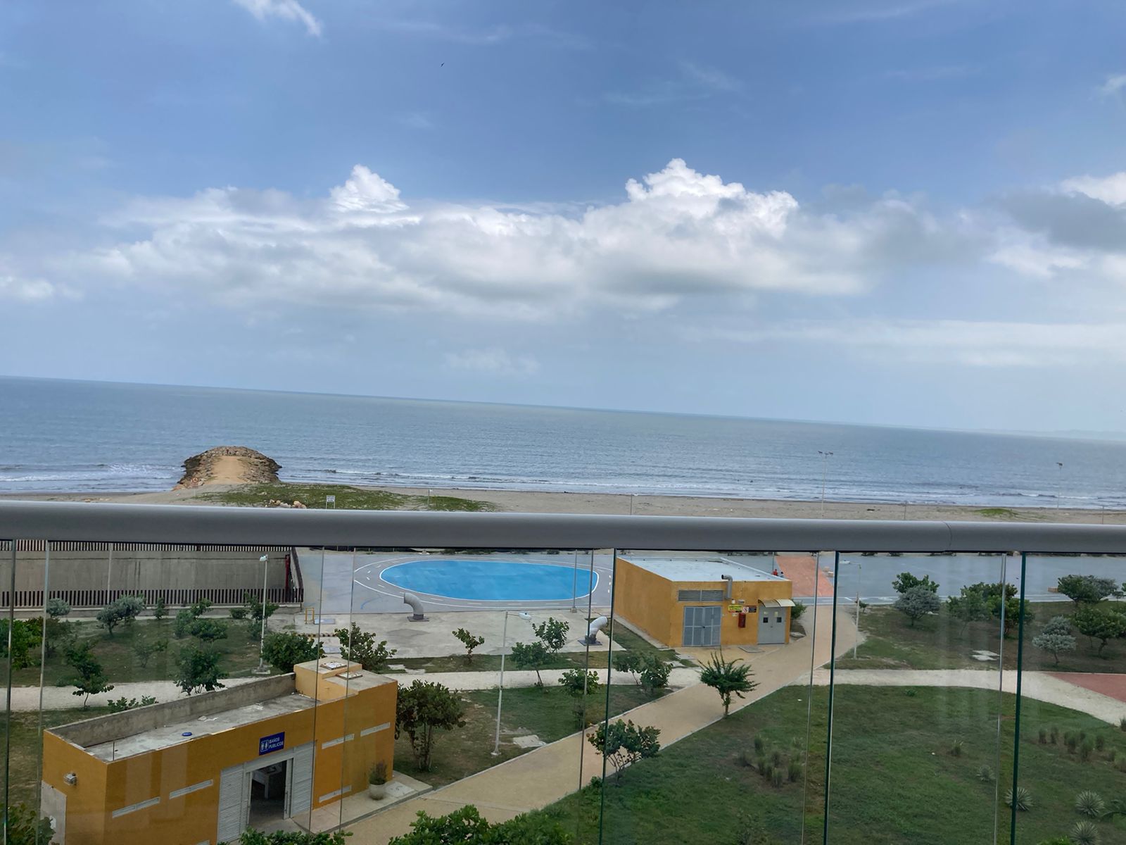 APARTAMENTO EN ARRIENDO AMOBLADO , CRESPO - CARTAGENA