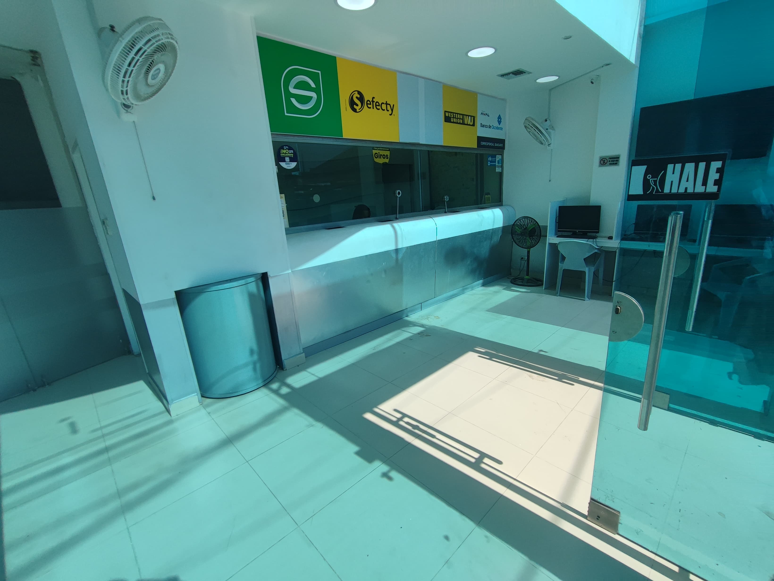 LOCAL EN VENTA BAZURTO - CARTAGENA