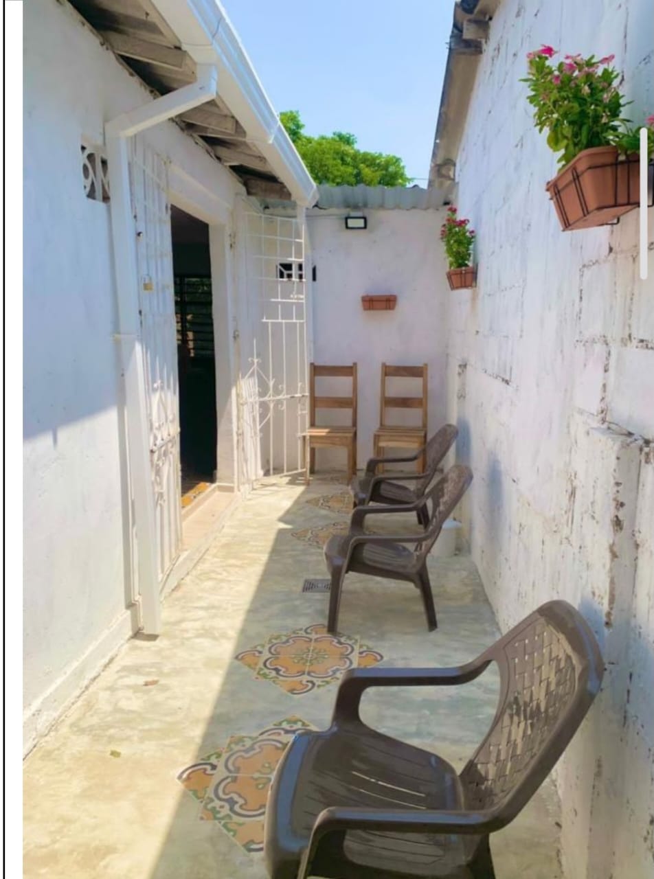 CASA AMOBLADA EN ARRIENDO EL CAIRO - CARTAGENA