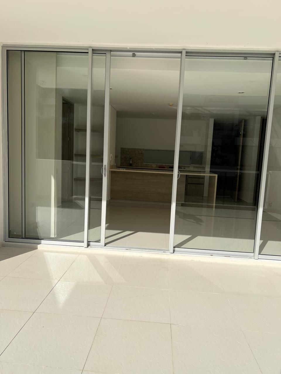 APARTAMENTO EN VENTA SERENA DEL MAR  - CARTAGENA