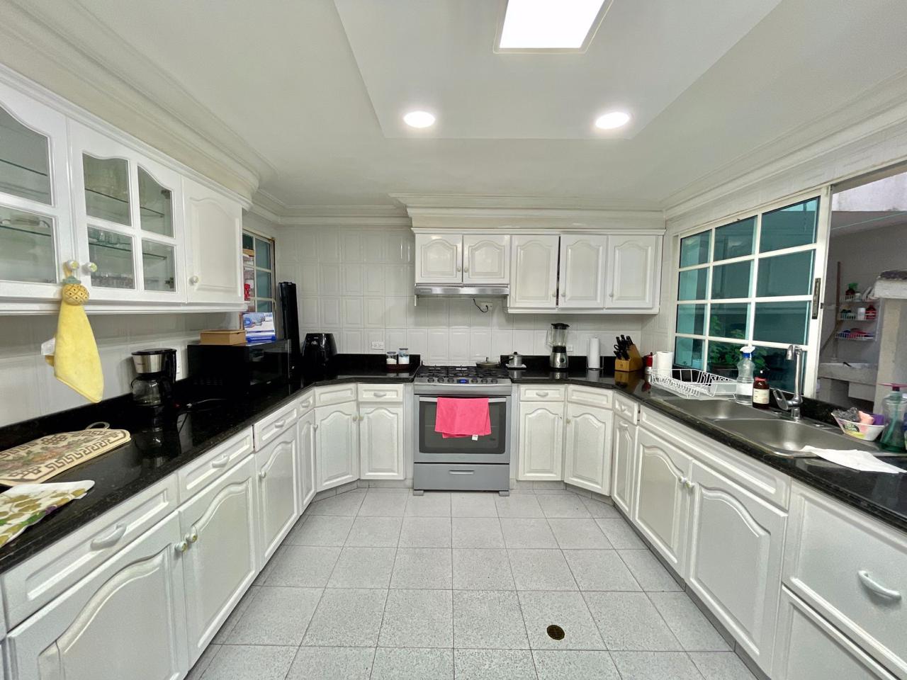 CASA EN VENTA CASTILLOGRANDE - CARTAGENA