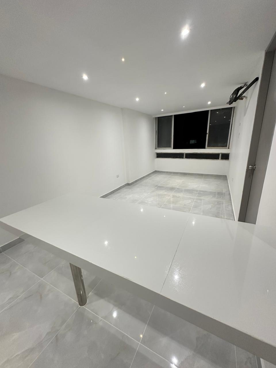 APARTAMENTO EN VENTA EL LAGUITO USO MIXTO - CARTAGENA