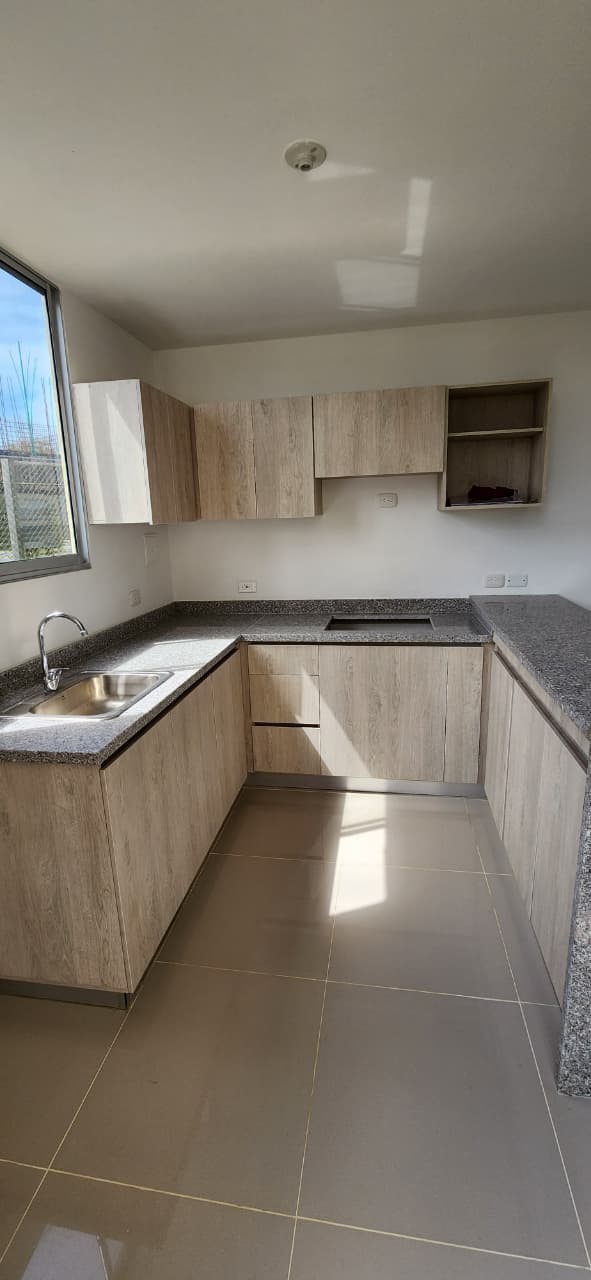 EN ARRIENDO CASA EN ZONA NORTE - CARTAGENA