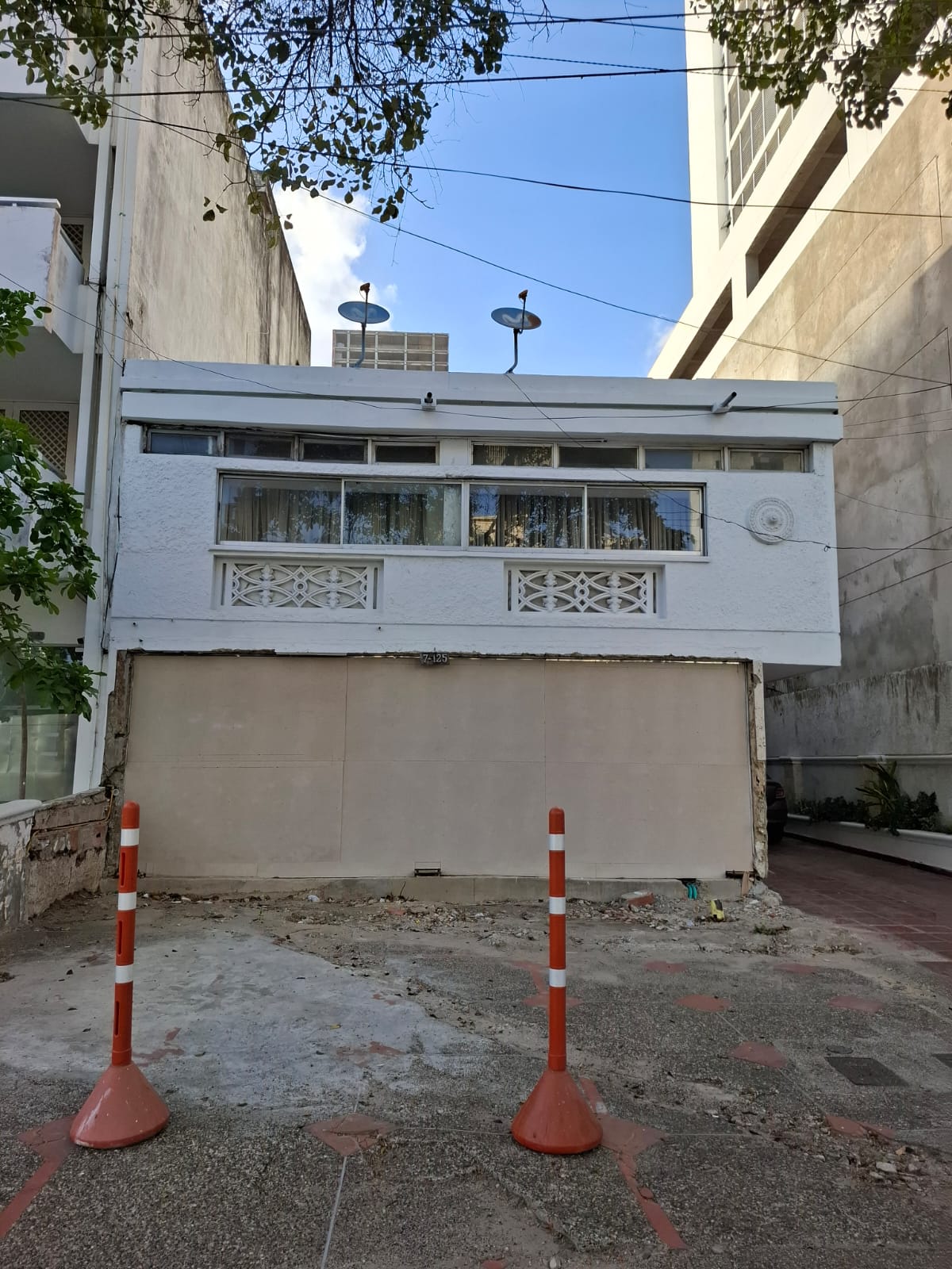 EN ARRIENDO LOCAL COMERCIAL BOCAGRANDE - CARTAGENA