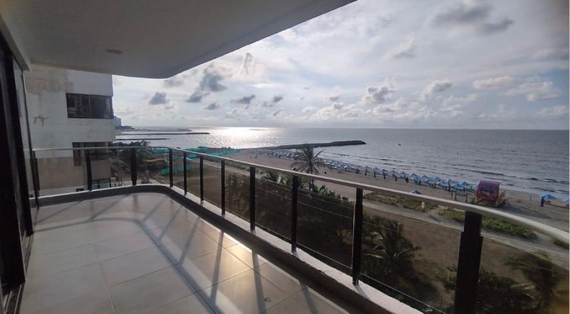 EN VENTA APARTAMENTO EN BOCAGRANDE - CARTAGENA