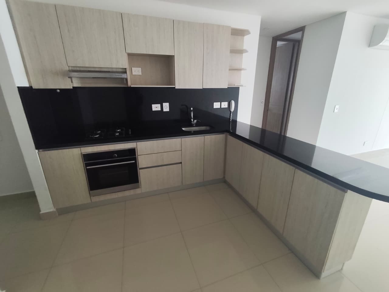 APARTAMENTO EN ARRIENDO BOCAGRANDE - CARTAGENA