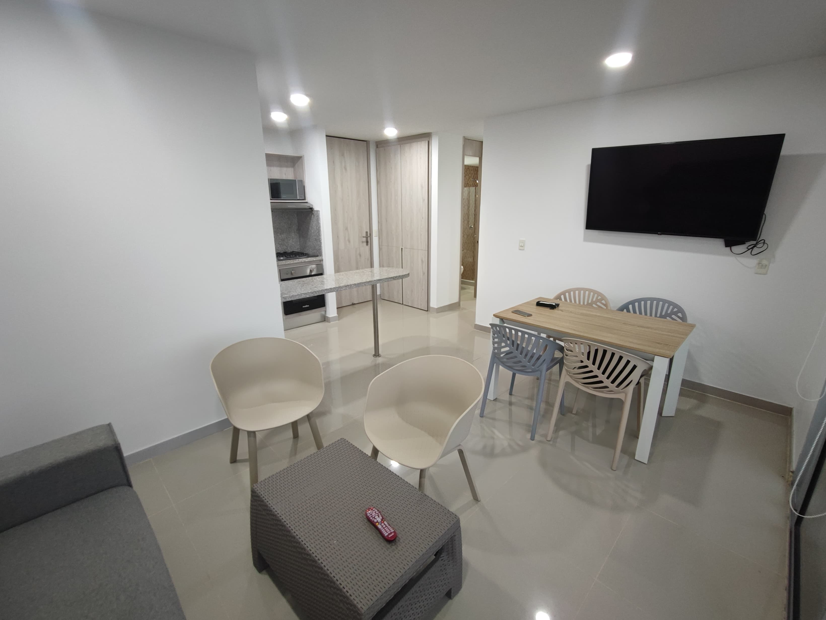 Apartamento en Serena del Mar - Permuta Local En B/quilla o Cartagena