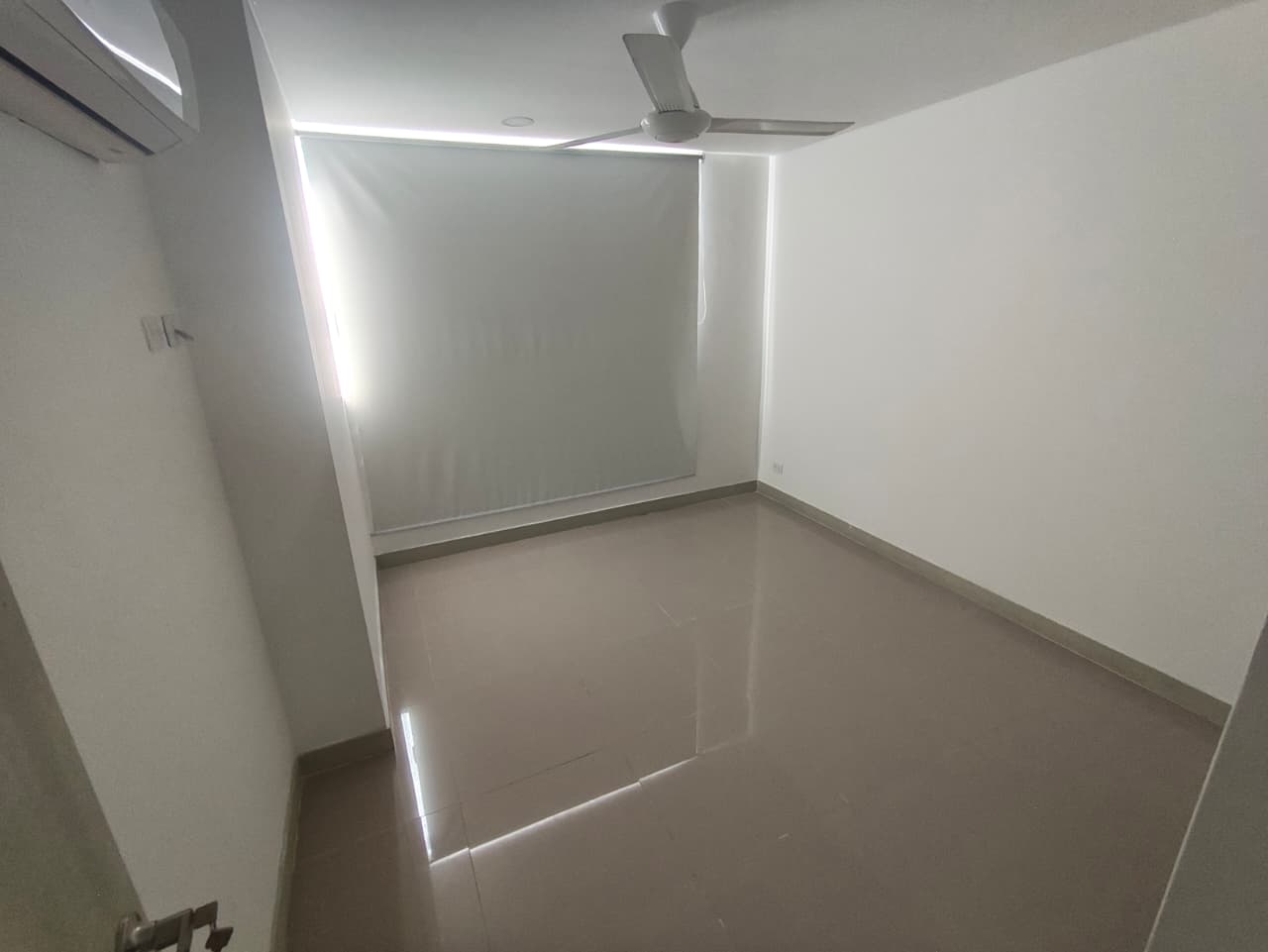 APARTAMENTO EN ARRIENDO EN MANGA - CARTAGENA