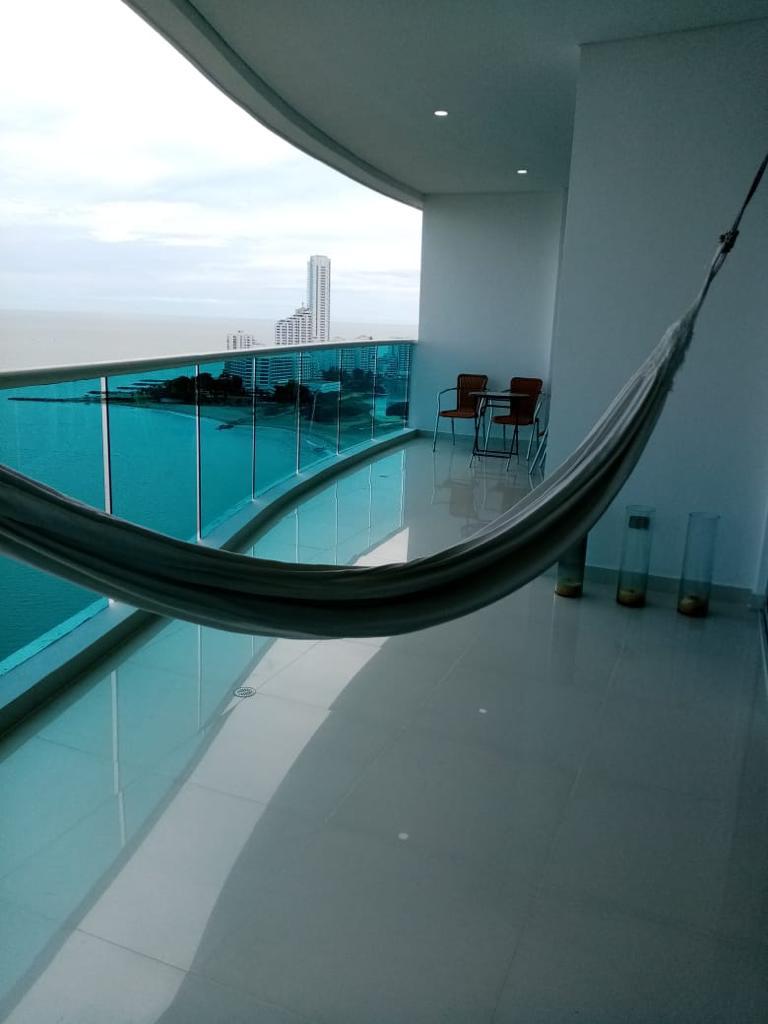 APARTAMENTO EN VENTA CASTILLOGRANDE - CARTAGENA