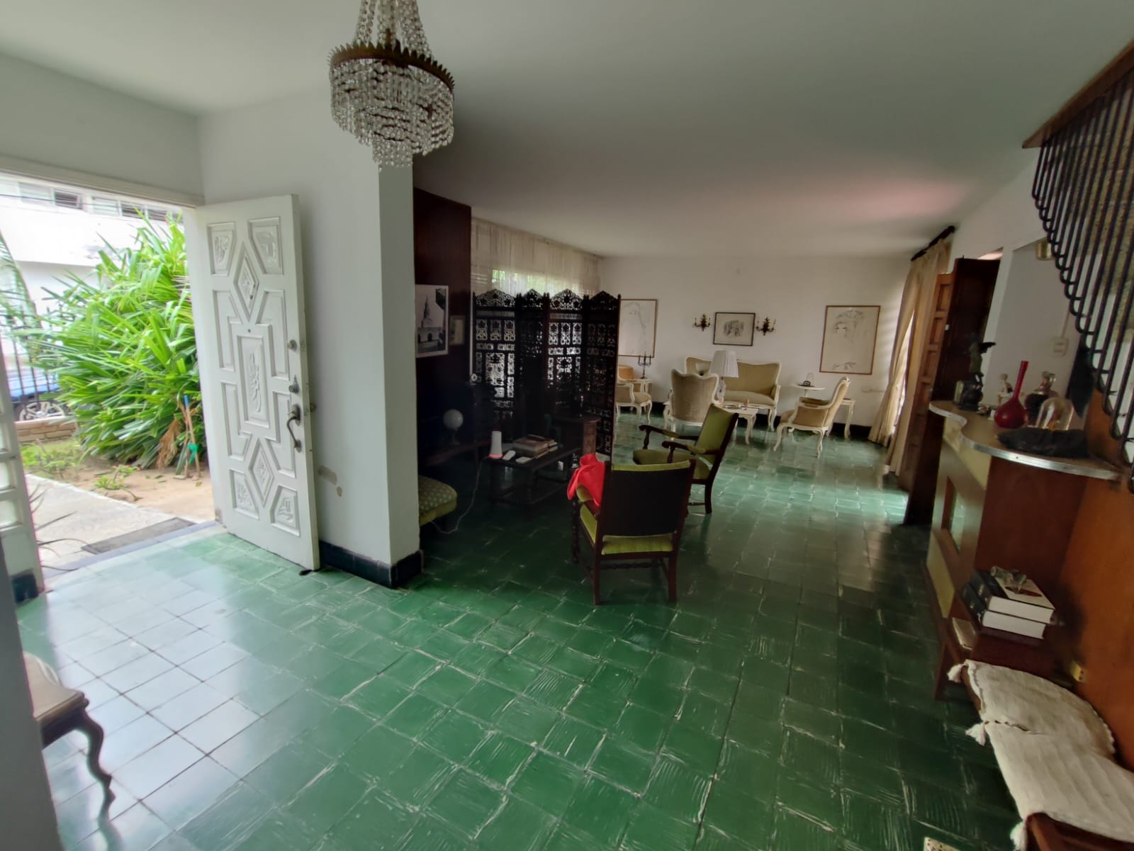 CASA COMERCIAL EN ARRIENDO MANGA  – CARTAGENA