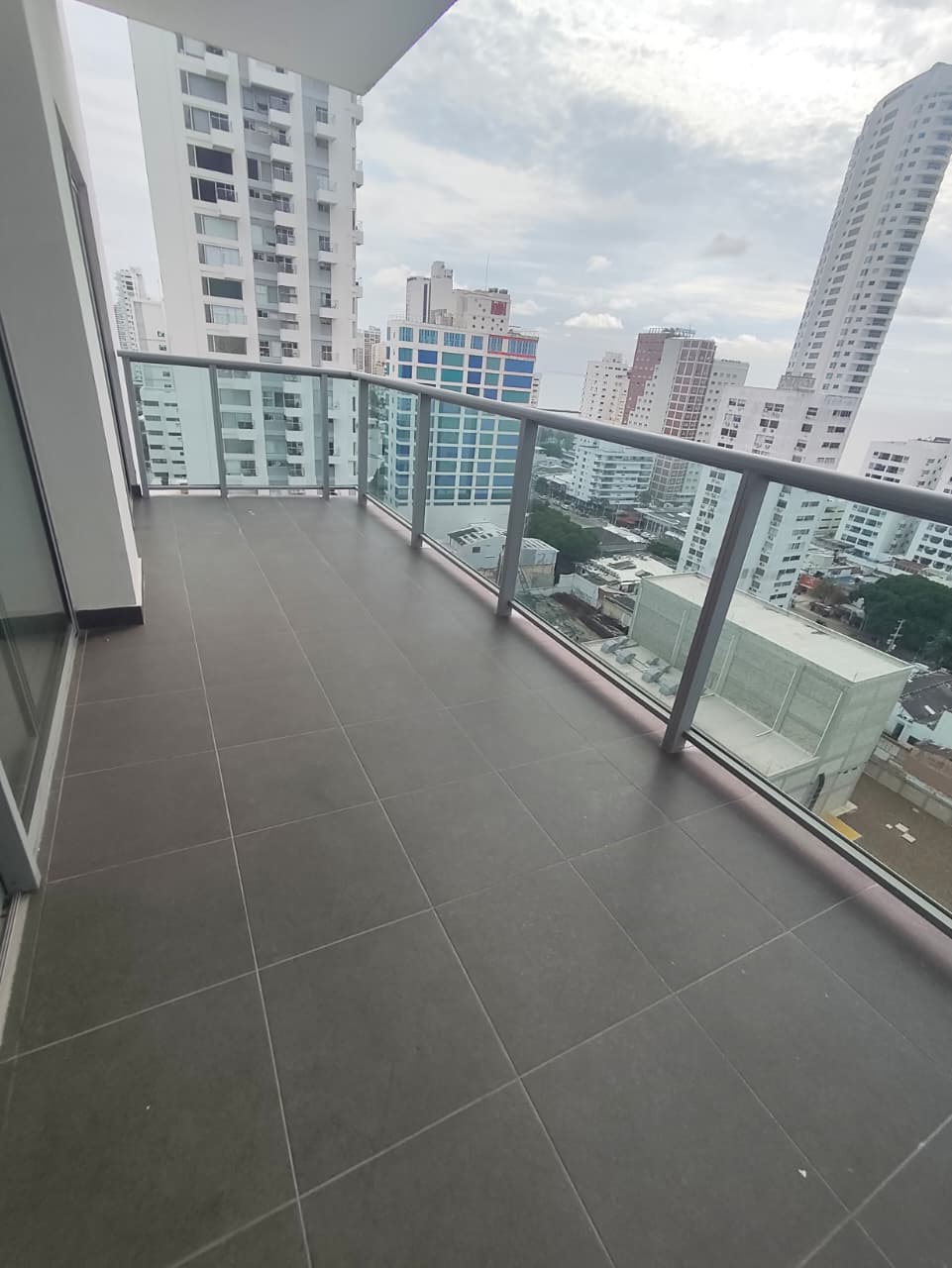 APARTAMENTO EN ARRIENDO BOCAGRANDE - CARTAGENA