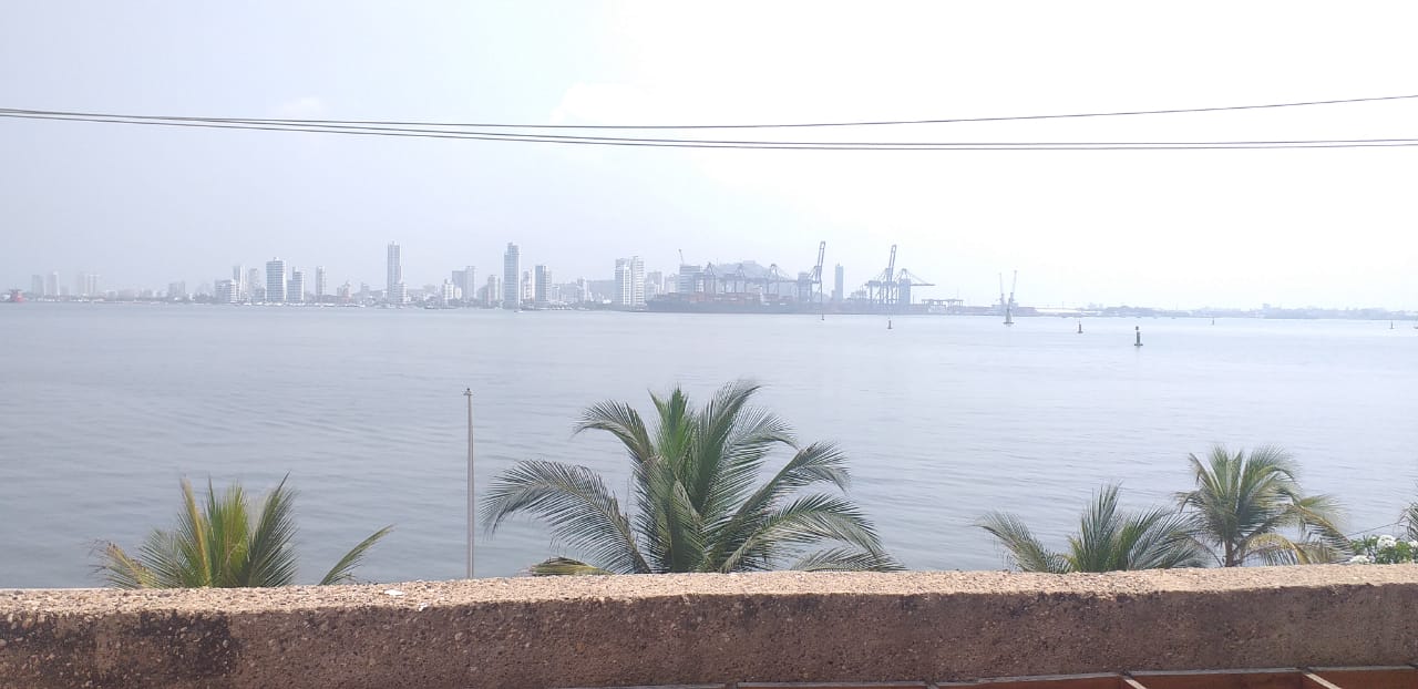 APARTAMENTO AMBOLADO EN VENTA CASTILLOGRANDE- CARTAGENA