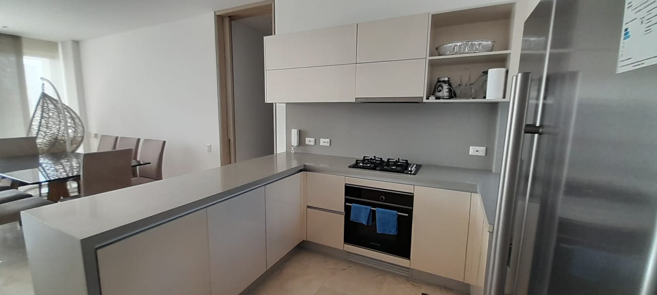 APARTAMENTO AMOBLADO EN VENTA, BOCAGRANDE - CARTAGENA