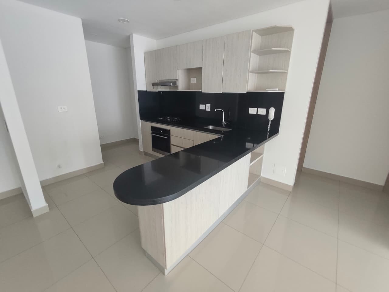 APARTAMENTO EN ARRIENDO BOCAGRANDE - CARTAGENA