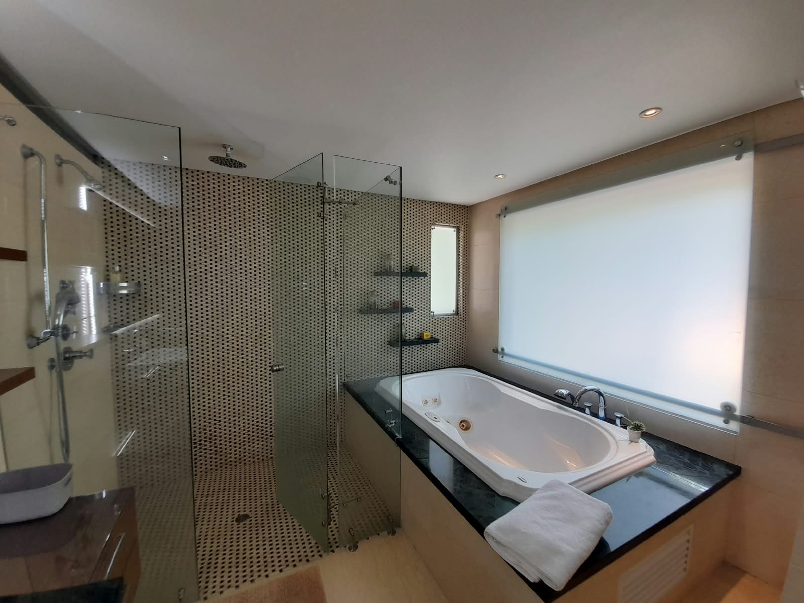 CASA EN ARRIENDO BOCAGRANDE - CARTAGENA