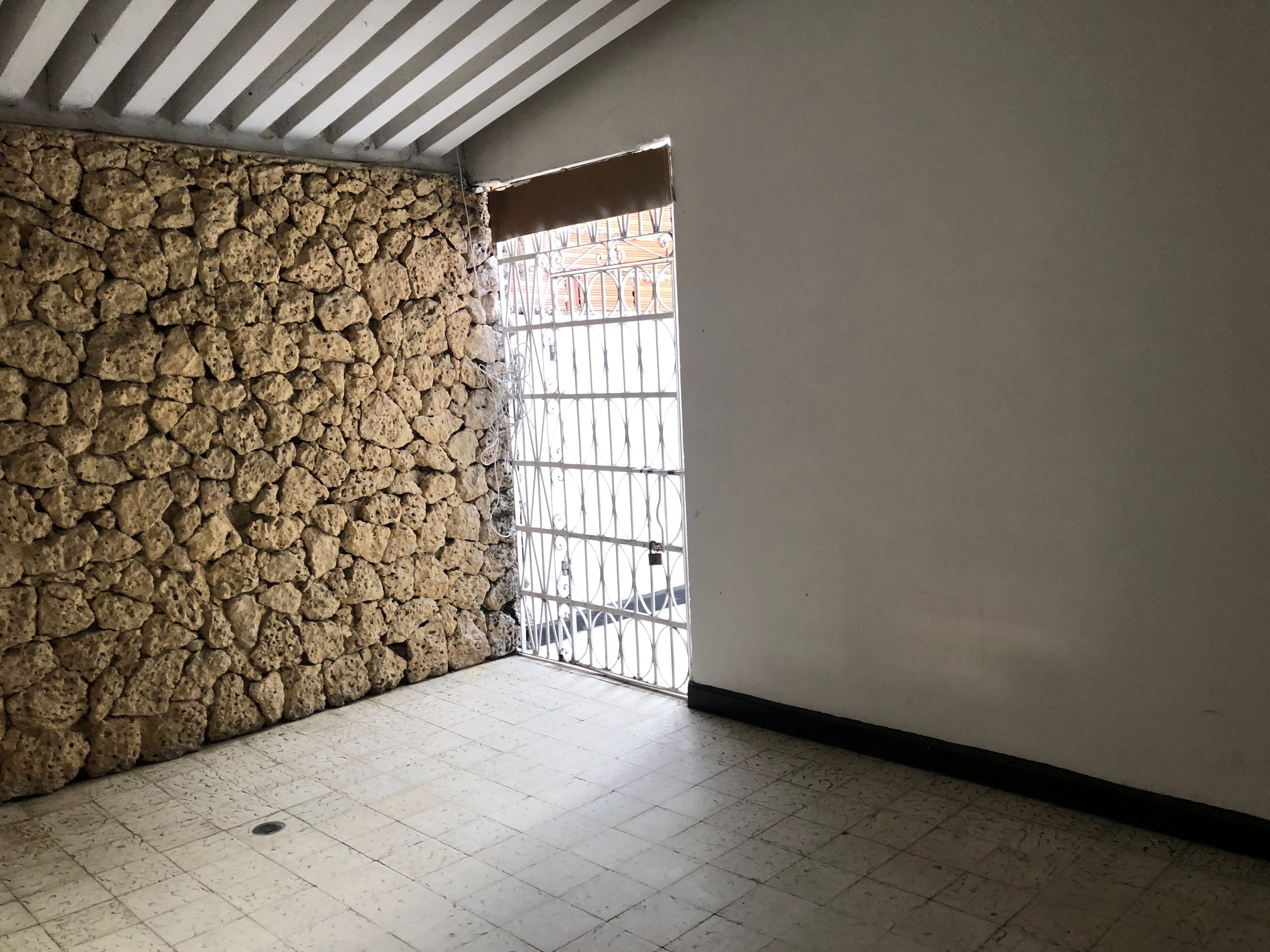 CASA EN VENTA MANGA  – CARTAGENA