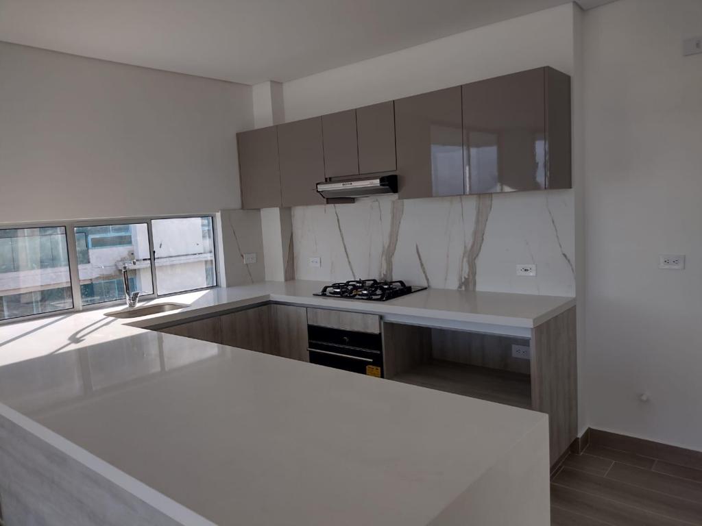 APARTAMENTO EN  ARRIENDO SERENA DEL MAR - CARTAGENA