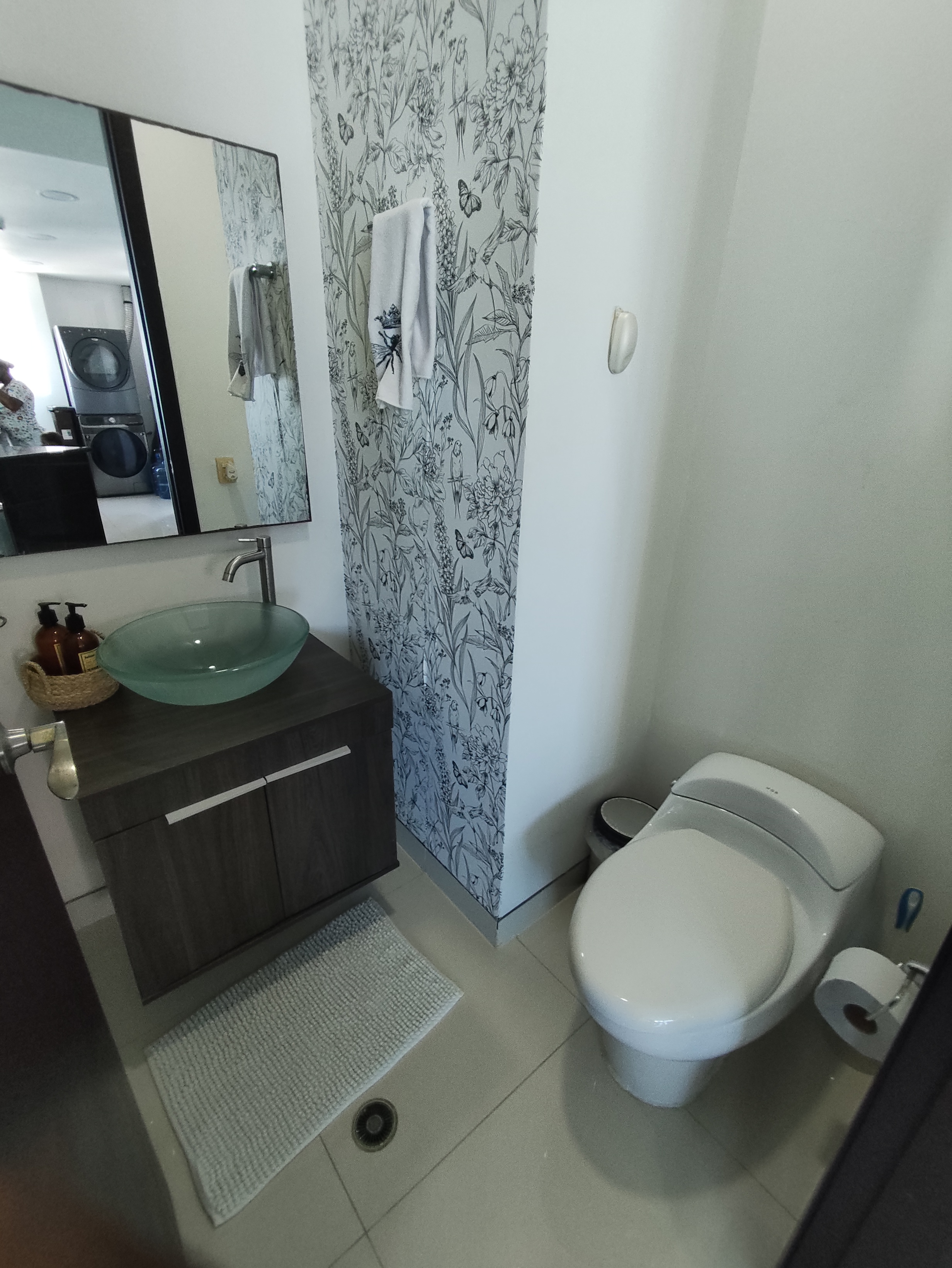 APARTAMENTO AMOBLADO EN ARRIENDO CASTILLOGRANDE - CARTAGENA