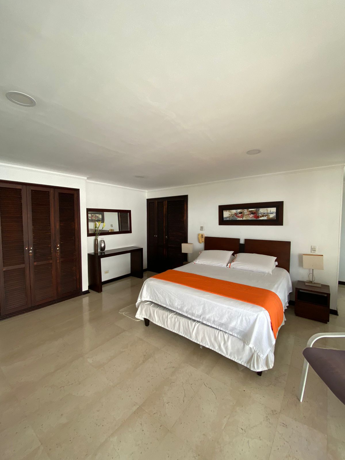 APARTAMENTO EN VENTA CASTILLOGRANDE - CARTAGENA