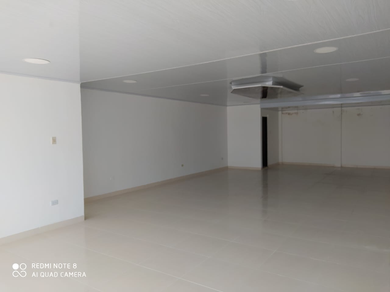 ARRIENDO LOCAL PIE DE LA POPA - CARTAGENA