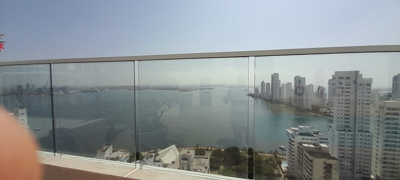 APARTAMENTO AMOBLADO EN VENTA, BOCAGRANDE - CARTAGENA