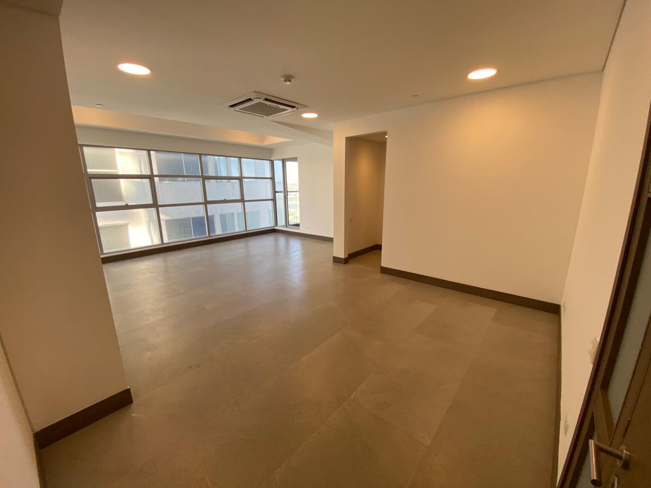 OFICINA EN VENTA, BOCAGRANDE - CARTAGENA