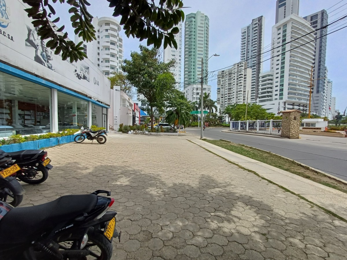 LOCAL EN ARRIENDO BOCAGRANDE - CARTAGENA