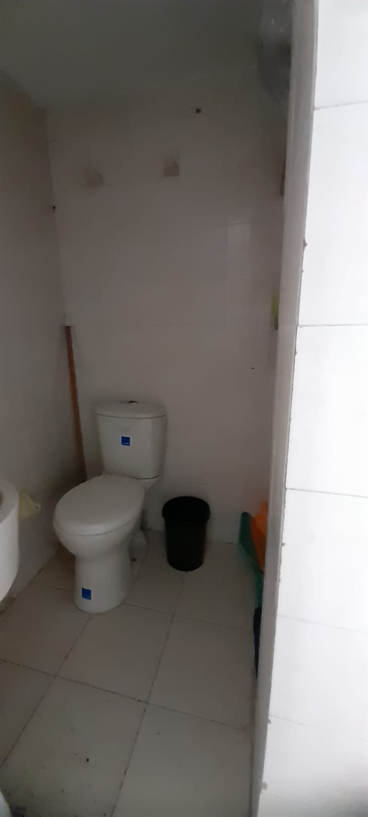 LOCAL AMOBLADO EN ARRIENDO MANGA - CARTAGENA