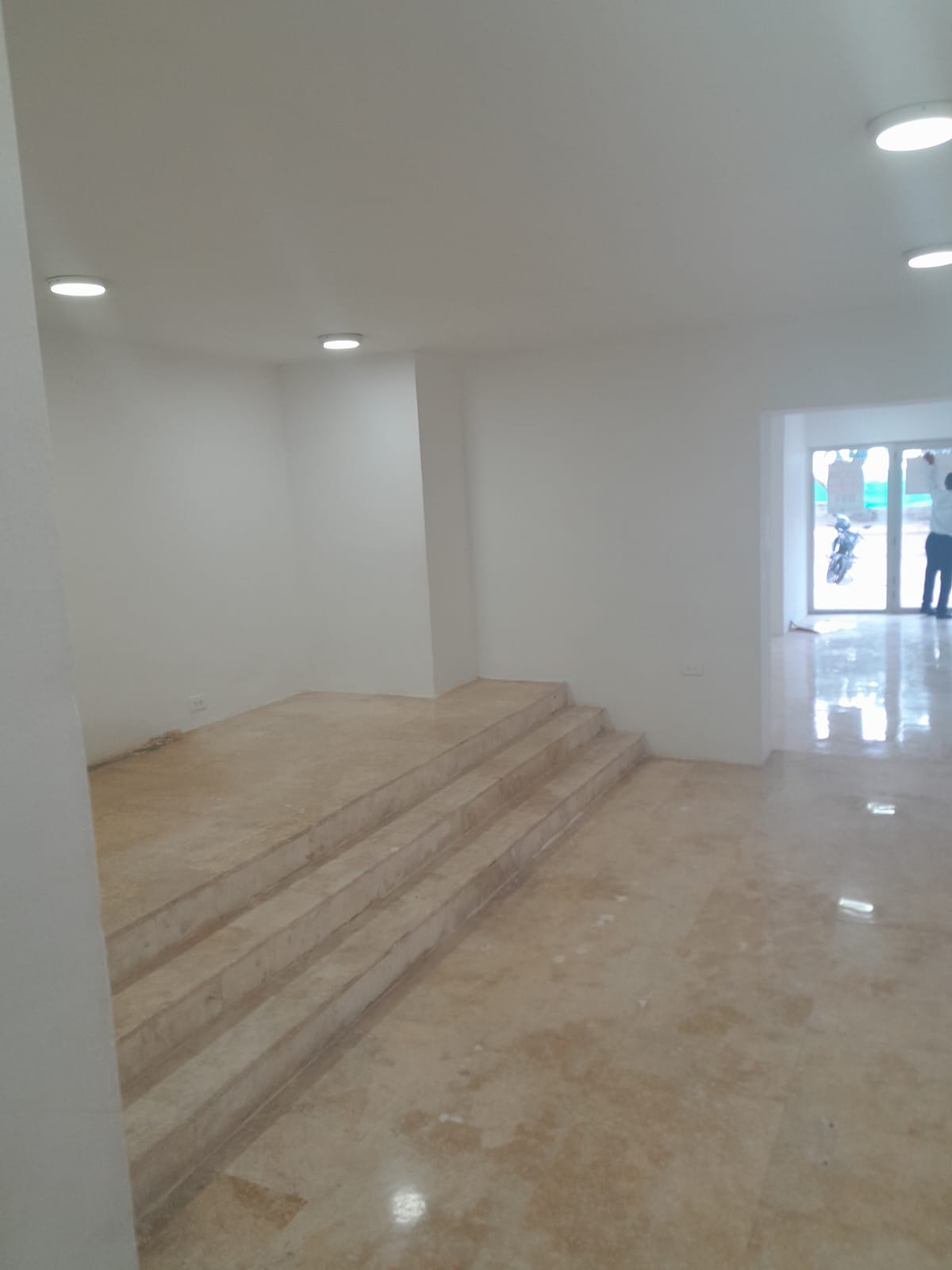 LOCAL EN ARRIENDO BOCAGRANDE - CARTAGENA