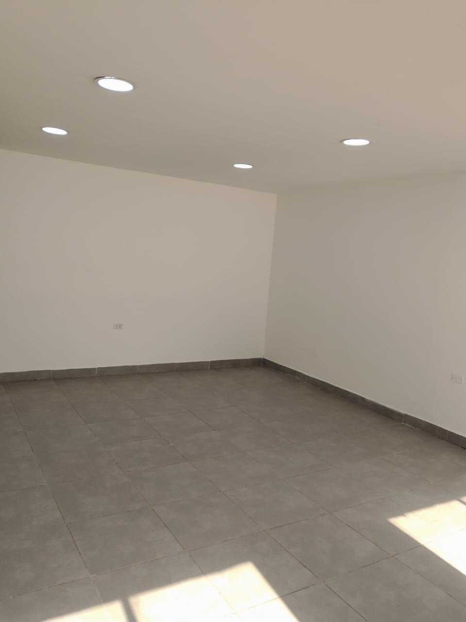 OFICINA EN ARRIENDO BOSQUE - CARTAGENA