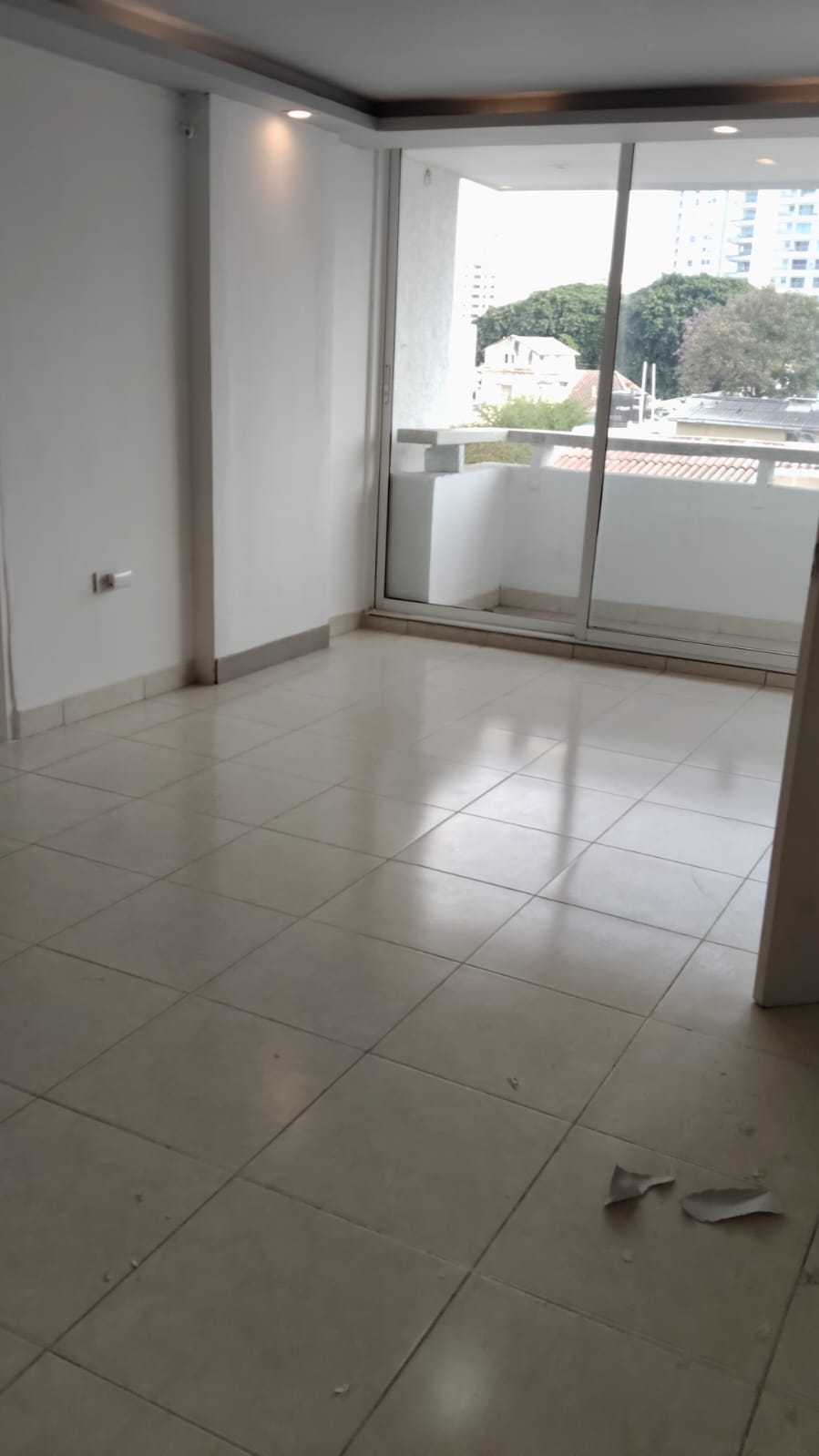 ARRIENDO APARTAMENTO MANGA