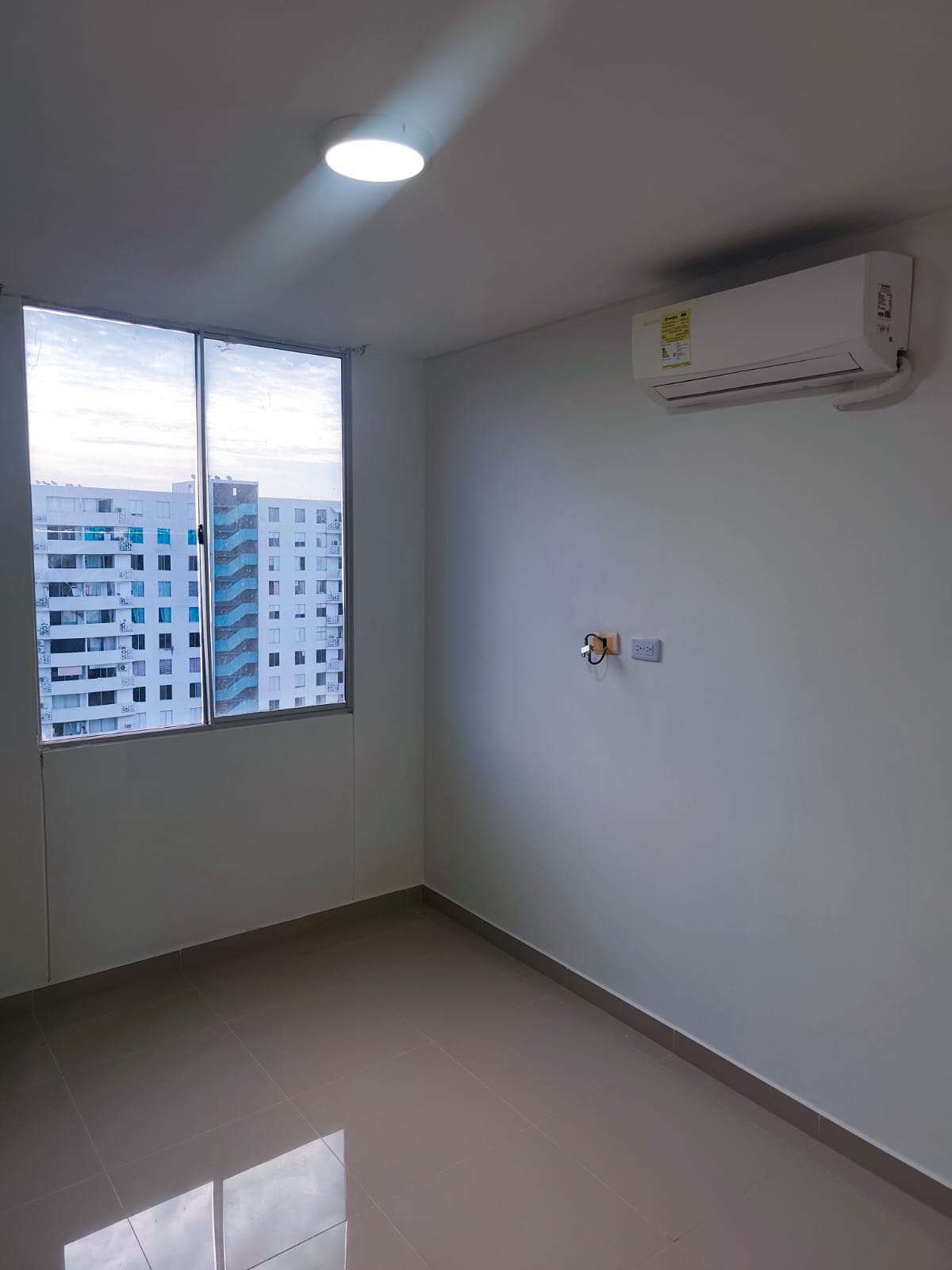 ARRIENDO APARTAMENTO EN VILLA ROSITA