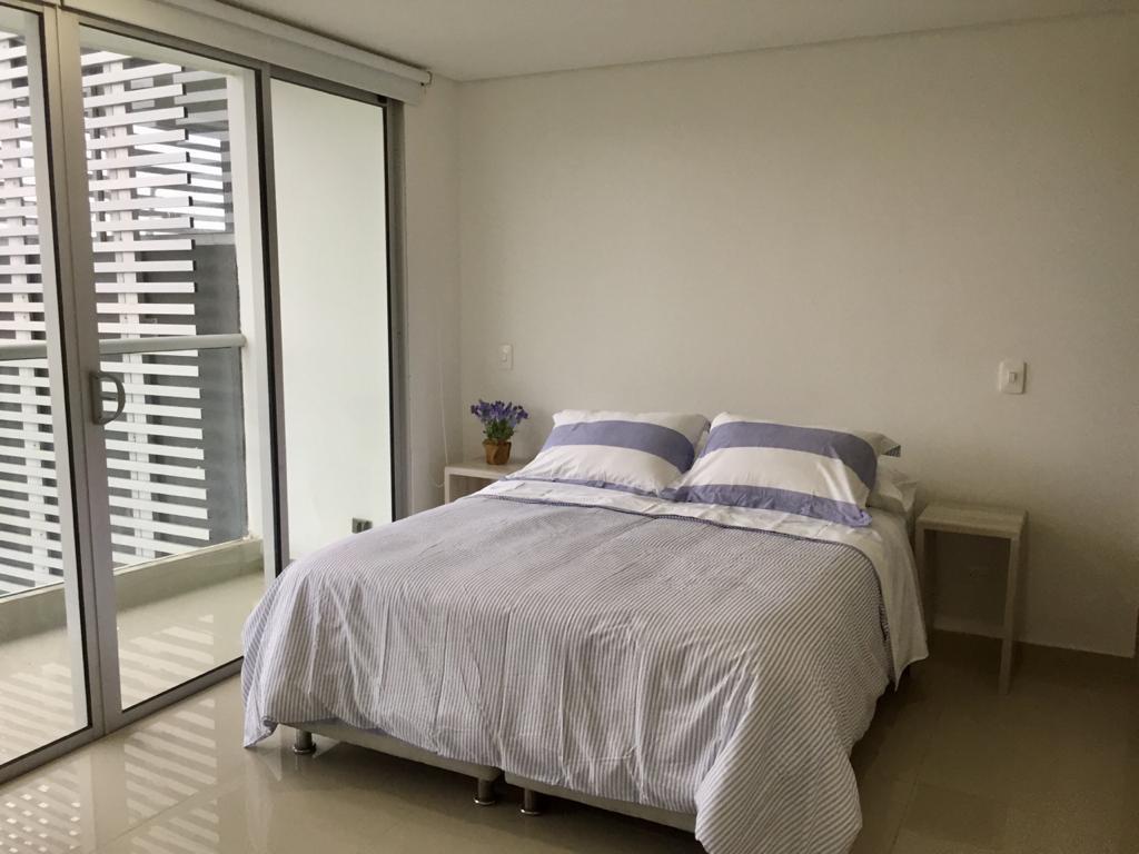 EN ARRIENDO APARTAMENTO AMOBLADO EN MANGA - CARTAGENA