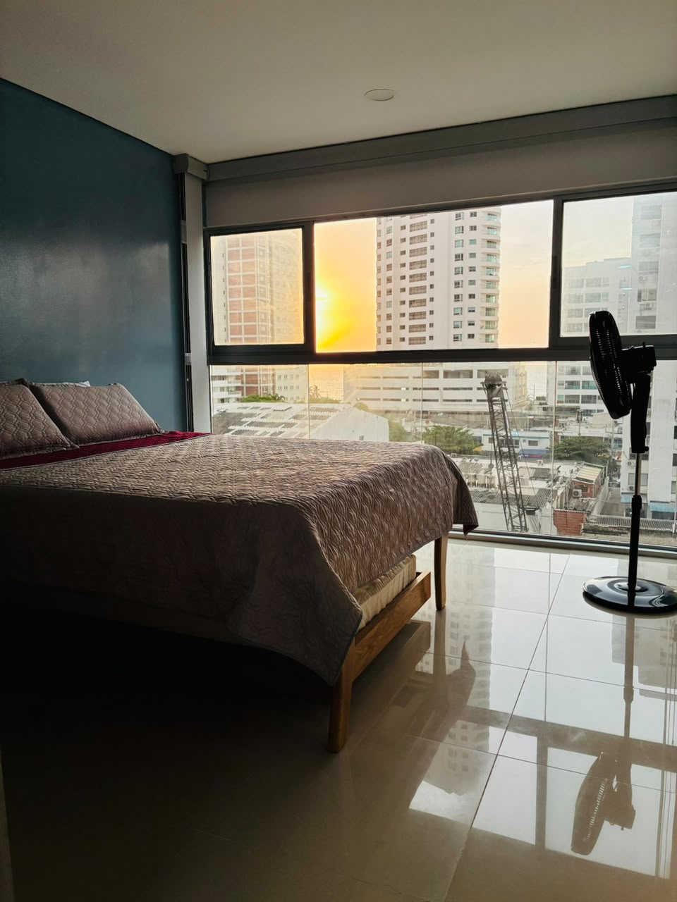 APARTAMENTO MIXTO EN VENTA BOCAGRANDE-CARTAGENA