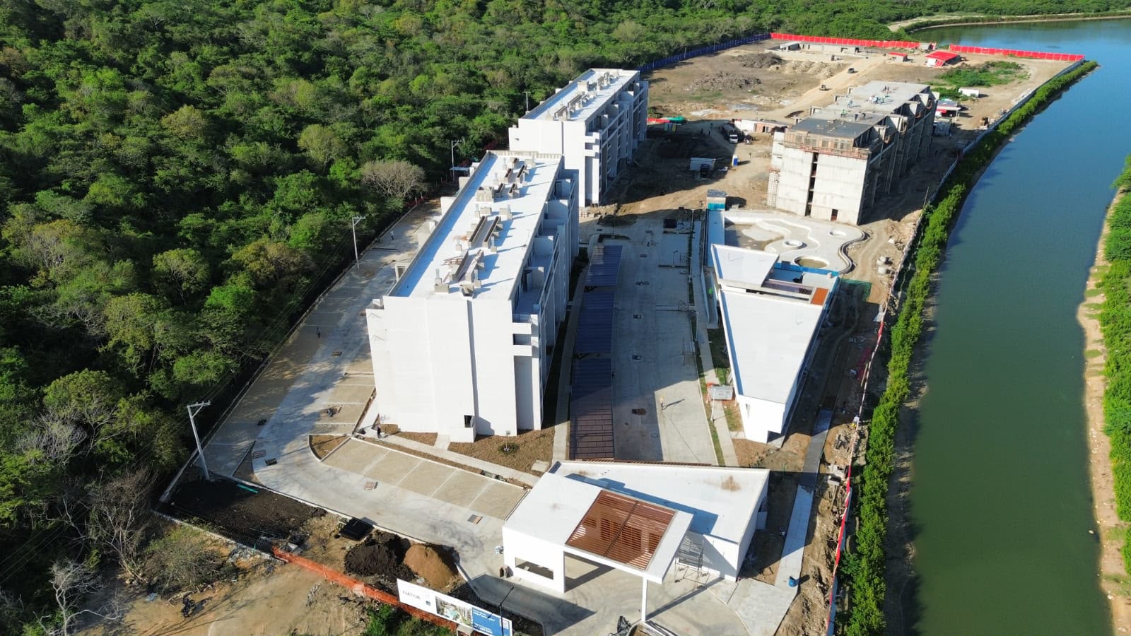 APARTAMENTO EN VENTA EN SERENA DEL MAR-CARTAGENA