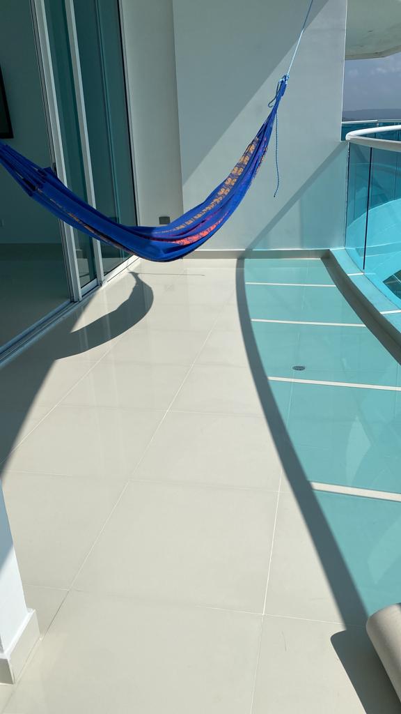 APARTAMENTO EN VENTA CASTILLOGRANDE - CARTAGENA