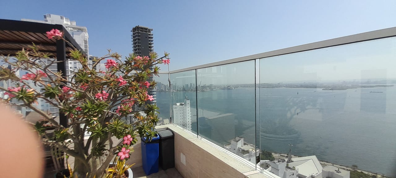 APARTAMENTO AMOBLADO EN VENTA, BOCAGRANDE - CARTAGENA