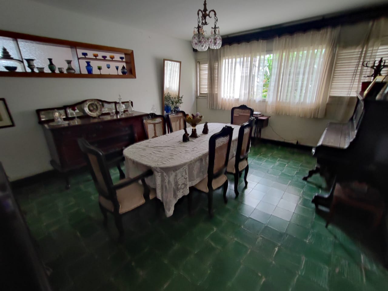 CASA COMERCIAL EN ARRIENDO MANGA  – CARTAGENA