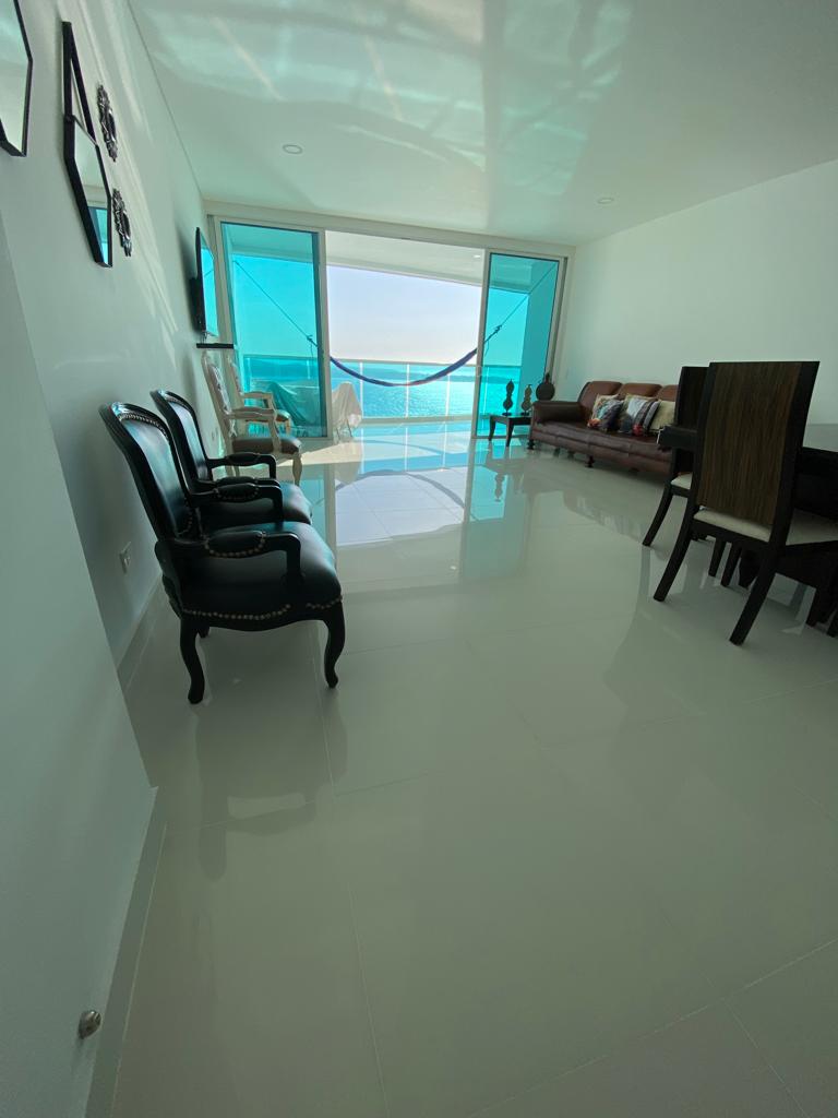 APARTAMENTO EN VENTA CASTILLOGRANDE - CARTAGENA