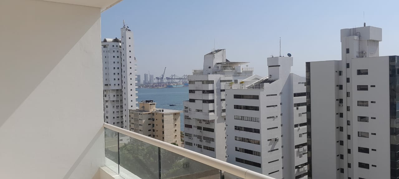APARTAMENTO AMOBLADO EN VENTA, BOCAGRANDE - CARTAGENA